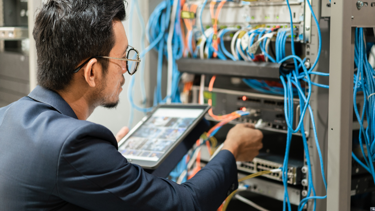 How to Become a Cybersecurity Analyst in Australia (2026 Guide)